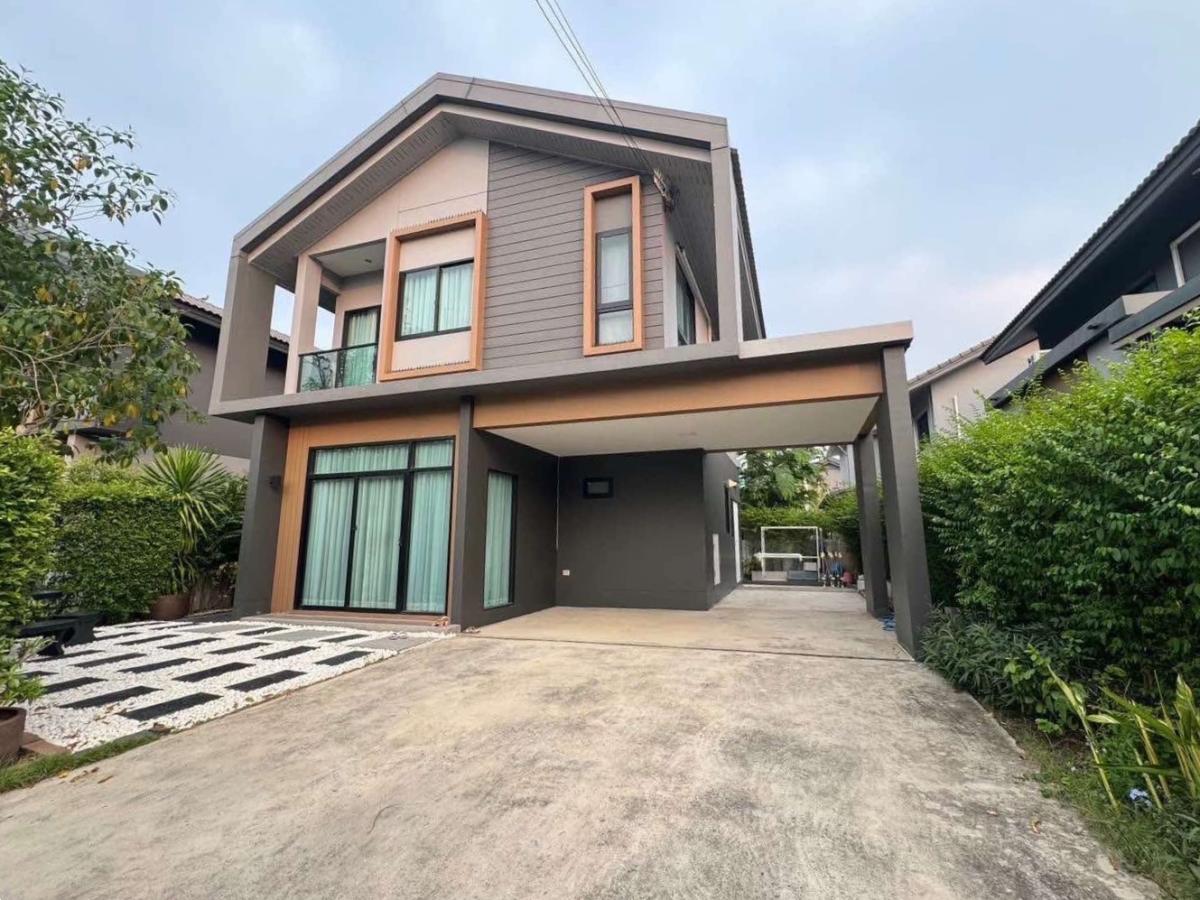 ขายบ้านปทุมธานี รังสิต ธรรมศาสตร์ : 🔥ขายด่วน + 🔥คณาสิริ ราชพฤกษ์-346 ใกล้ ทางด่วน ห้างสรรพสินค้า สถาบันการศึกษา และ โรงพยาบาลชั้นนำ เฟอร์นิเจอร์ครบ พร้อมเข้าอยู่