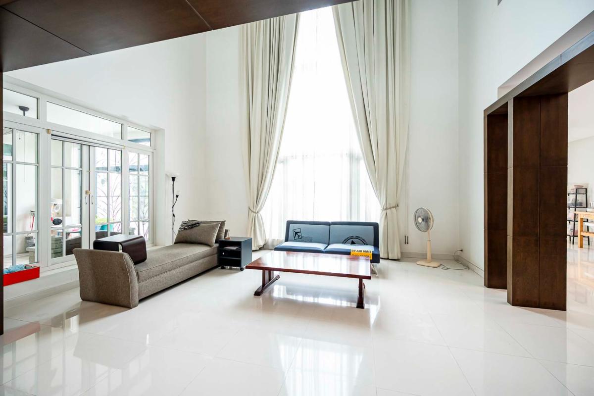 ขายบ้านแจ้งวัฒนะ เมืองทอง : 🔥ขายด่วน + 🔥หมู่บ้านคฤหาสน์ทายาท พื้นที่กว้าง พร้อมสระว่ายน้ำส่วนตัว