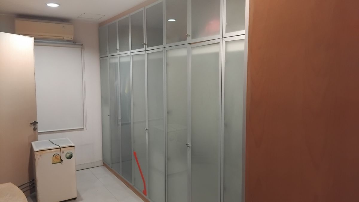 For SaleShop HouseBang kae, Phetkasem : Sell 3 -storey building, 5 booths, Soi Petchkasem 52, area 94 sq.m. #SME manufacturing plant #Decoration well, price 25 minus.