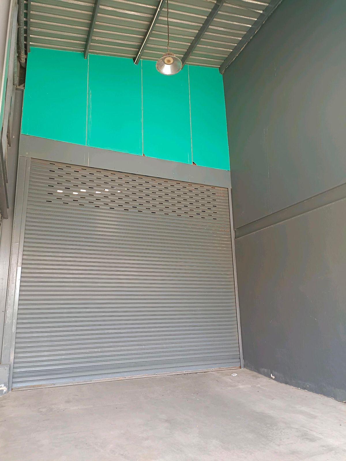 WarehouseNonthaburi, Bang Yai, Bangbuathong : Selling/renting warehouses in the Loft Minifacory Bang Nang Project