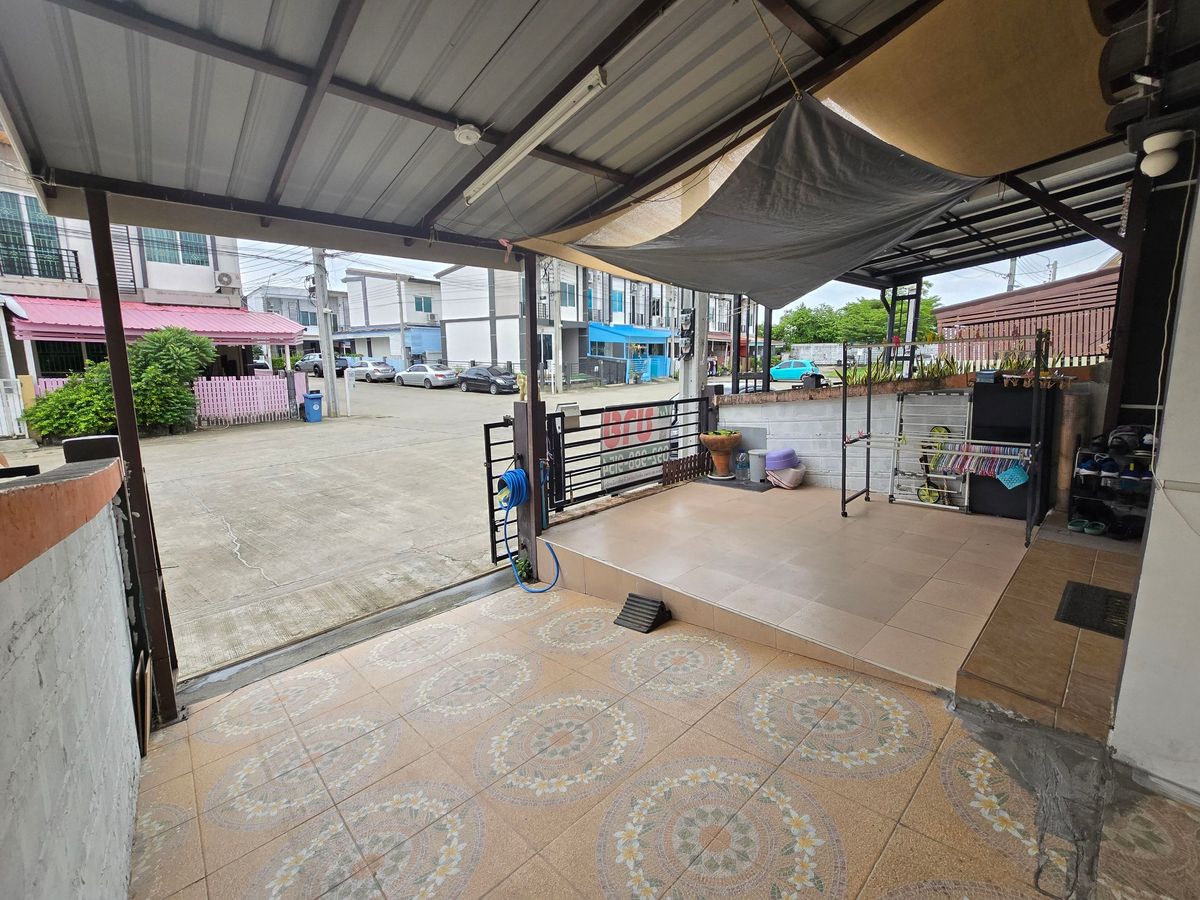 ขายทาวน์โฮมพระราม 2 บางขุนเทียน : ทาวน์โฮม กัสโต้ พระราม2-เทียนทะเล 19  อารมณ์บ้านเดี่ยว เนื้อที่ 21.4 ตรว. หน้าบ้านไม่ชนใคร ถนนเมน