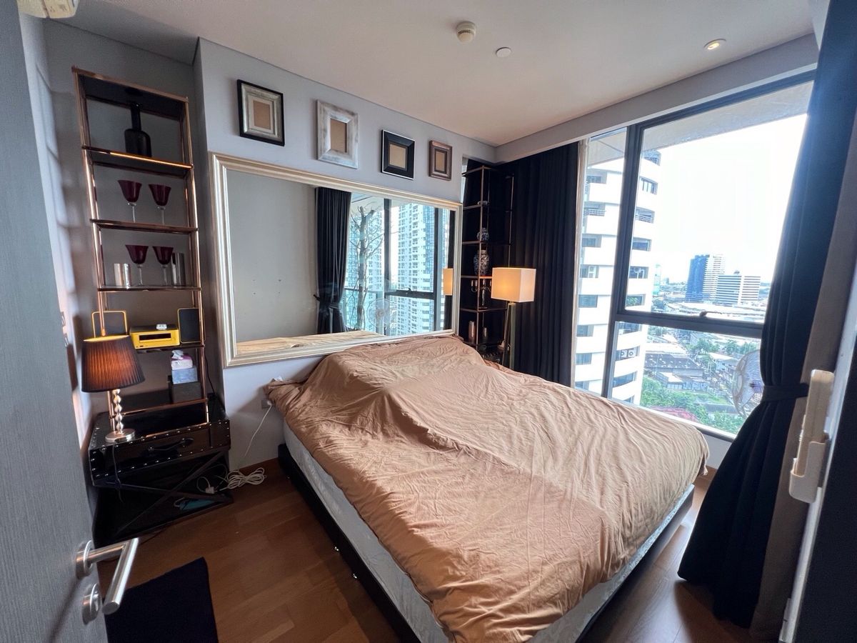CondoSukhumvit, Asoke, Thonglor : The new room has never had a tenant !! Beautiful view, not blocked Use the whole room  Ready