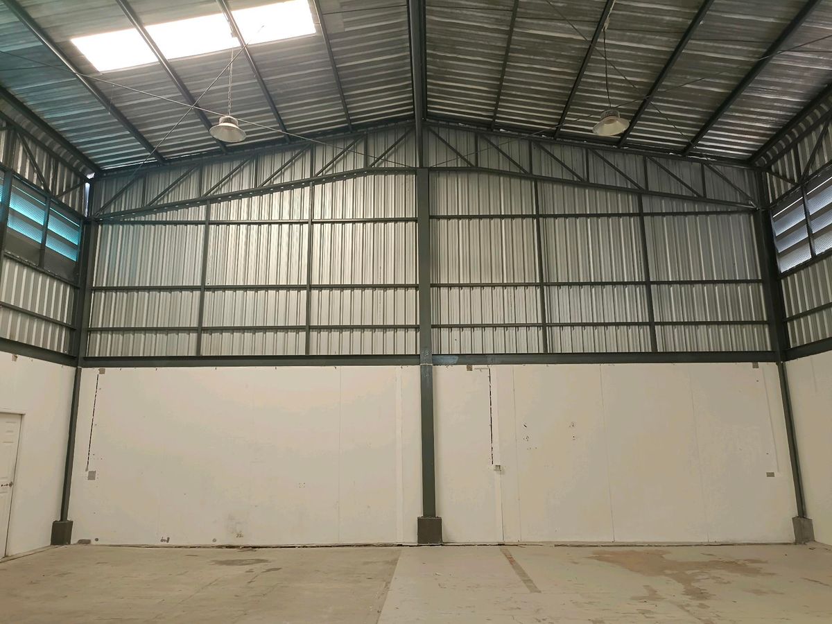 WarehouseNonthaburi, Bang Yai, Bangbuathong : Selling/renting warehouses in the Loft Minifacory Bang Nang Project