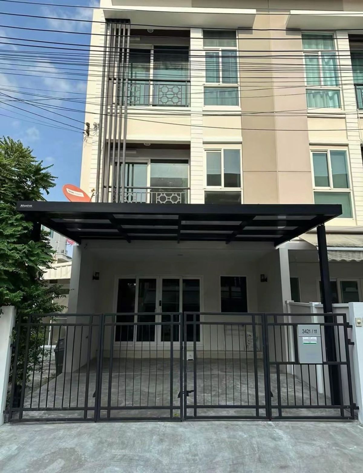 ให้เช่าทาวน์โฮมพัฒนาการ ศรีนครินทร์ : ให้เช่าบ้านพระราม9 (มอเตอร์เวย์)