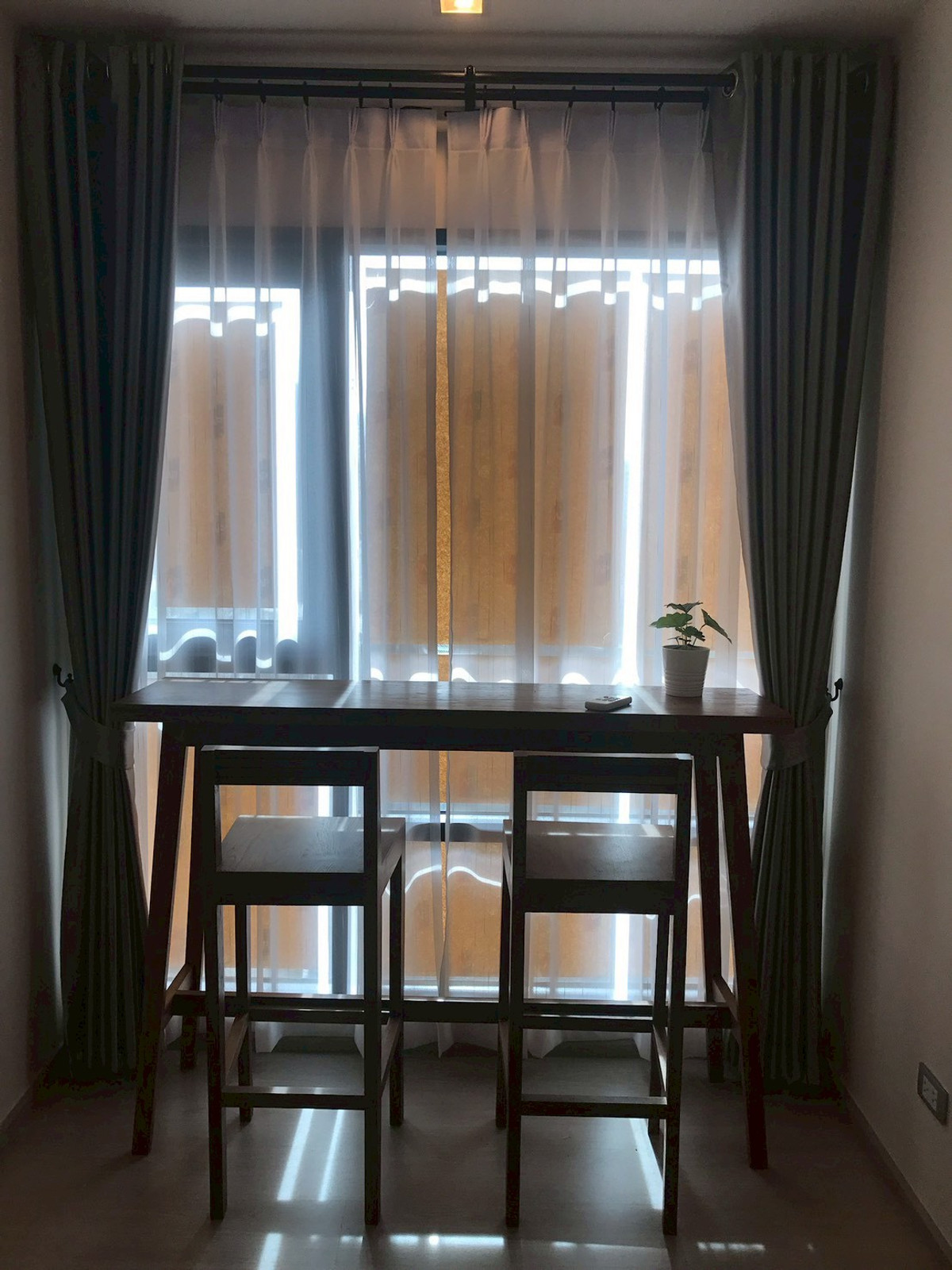 For RentCondoSukhumvit, Asoke, Thonglor : (For Rent) Condo RHYTHM Sukhumvit 36-38 I1BR, Fully furnished + electrical appliances Ready to move in ㅡ Near 🚆BTS Thonglor