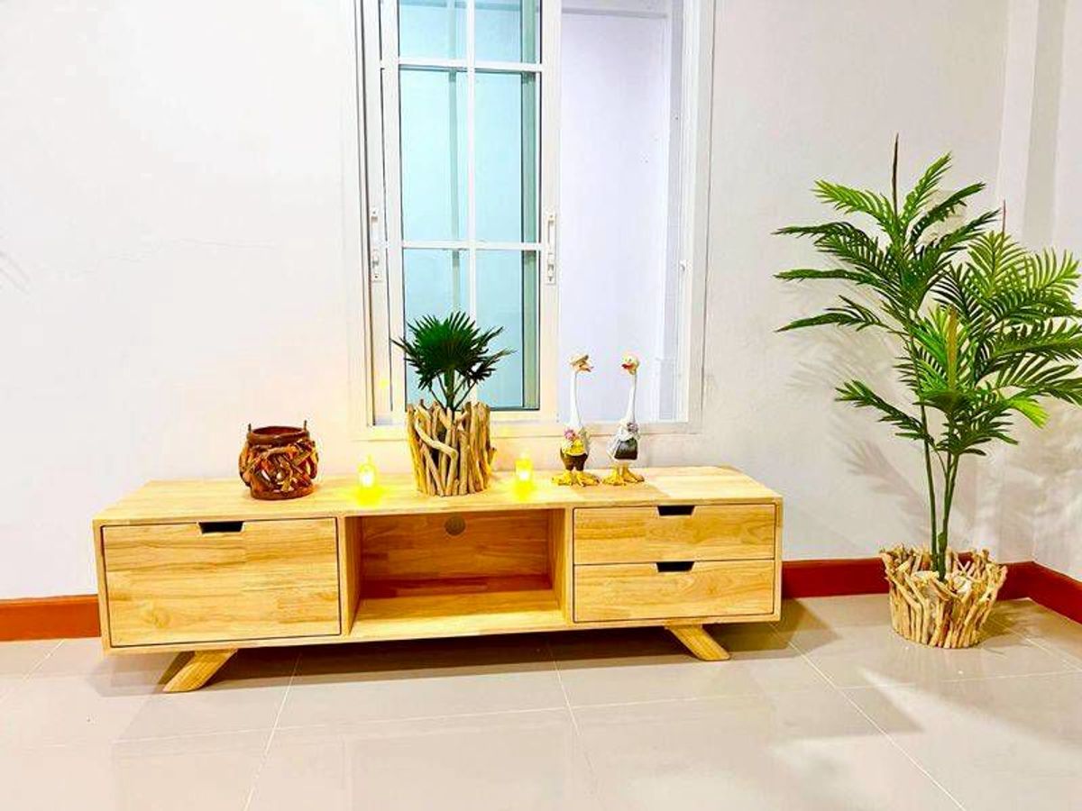 For SaleTownhomePathum Thani,Rangsit, Thammasat : 2 -storey Town House for sale, Piyawaram Khlong 4, an area of 24 square wah, 3 bedrooms, ready to move in. Sava Pracharat Road, Bueng Yi Tho Subdistrict, Thanyaburi District, Pathum Thani Province