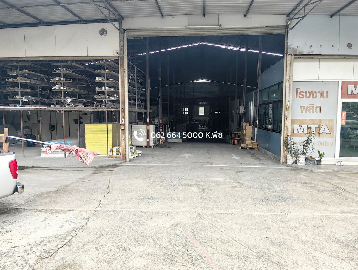 For RentWarehousePathum Thani,Rangsit, Thammasat : Factory/warehouse rental with office 2,000 sq.m. Purple area 🏠 Lam Luk Ka Khlong 4, Lat Sawai Rangsit near the motorway Near the green line 📍 Suitable as a distribution center Studio stores, online business studio / Studio / Fulfillment / Packaging / Drop