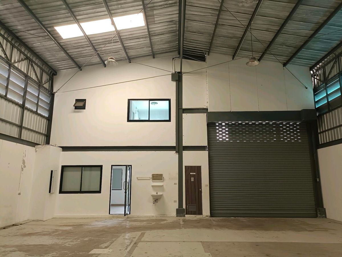 WarehouseNonthaburi, Bang Yai, Bangbuathong : Selling/renting warehouses in the Loft Minifacory Bang Nang Project