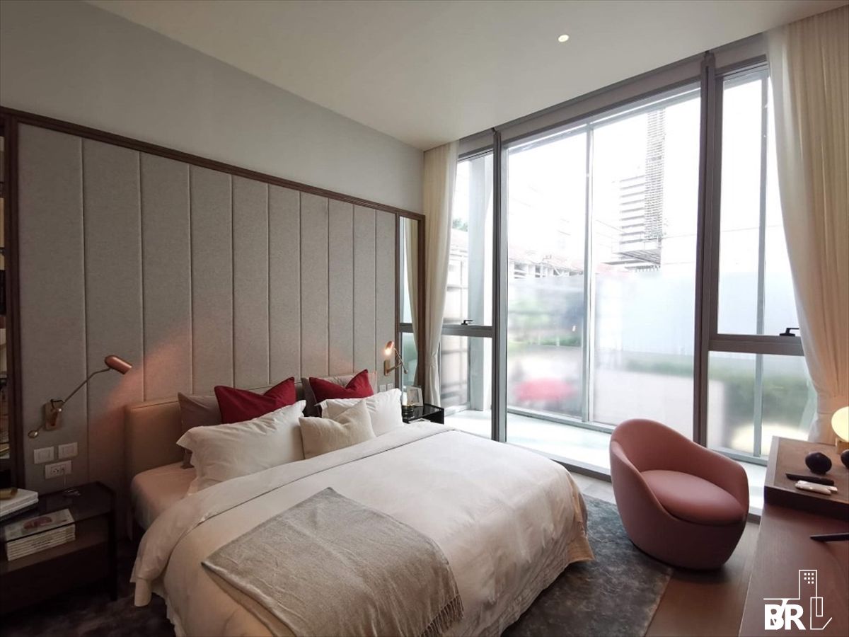 ขายคอนโดวิทยุ ชิดลม หลังสวน : SCOPE Langsuan / Pet Friendly ห้องสวย ในวอยหลังสวน ใกล้ BTS ชิดลม  / 1 นอน 85 ตร.ม. โทร 0937890899