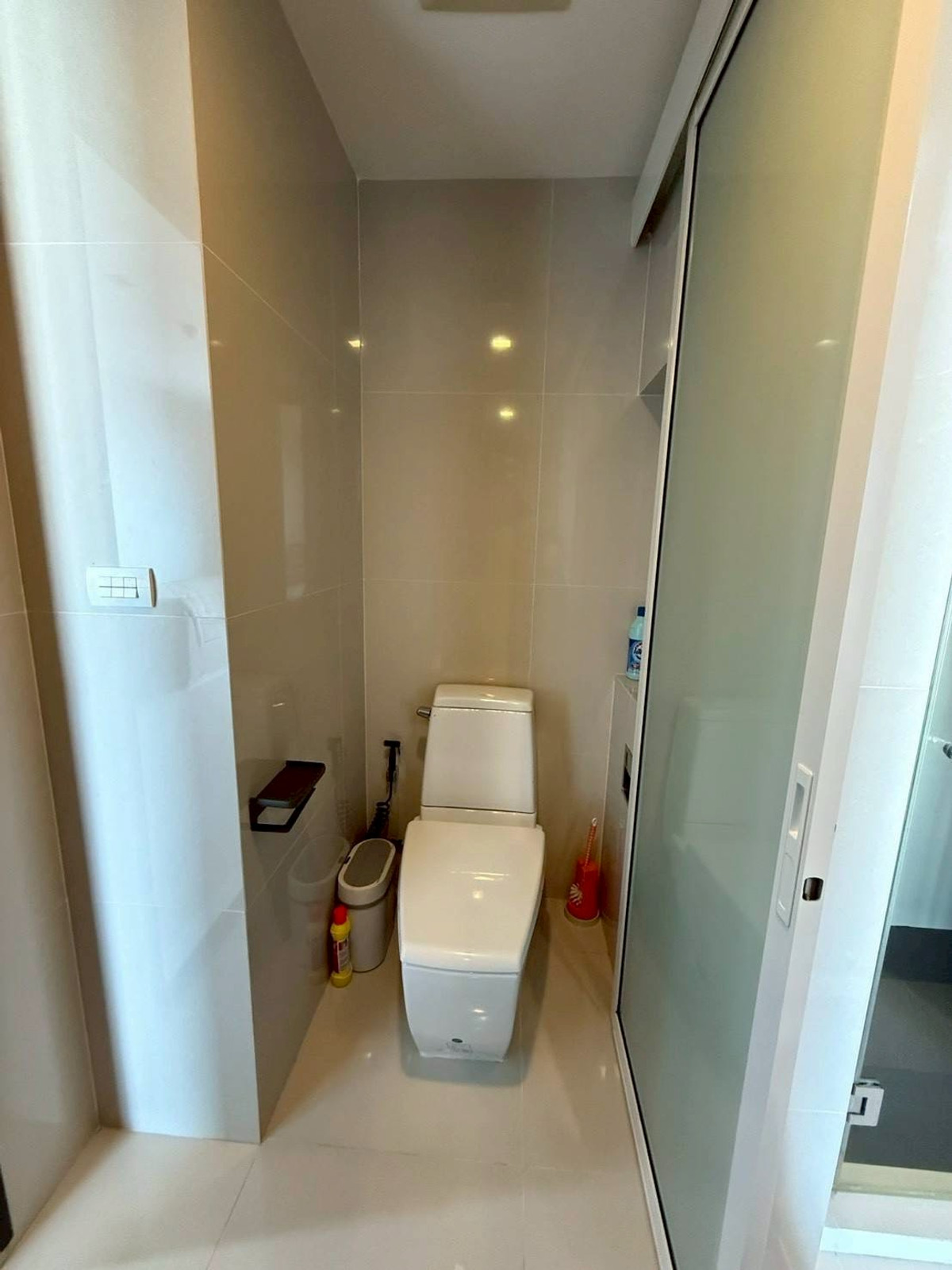 ให้เช่าคอนโดอ่อนนุช อุดมสุข : (ปล่อยเช่า)🟢คอนโด RHYTHM Sukhumvit 44/1  I 2BR  เฟอร์ครบ+เครื่องใช้ไฟฟ้าครบ   ㅡ ติด🚆BTS พระโขนง