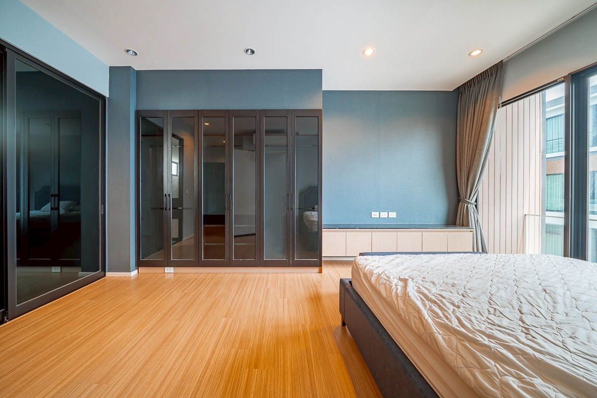 For SaleTownhomePattanakan, Srinakarin : TownHome for Sale Nirvana Define Rama 9, 3 bedroom 21 sqw 230 sqm Near Ramkhamhaeng, Pattanakarn, Huamak, The Nine : SL25S-015