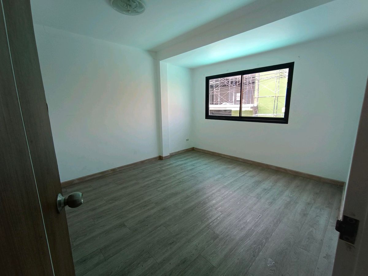 WarehouseNonthaburi, Bang Yai, Bangbuathong : Selling/renting warehouses in the Loft Minifacory Bang Nang Project