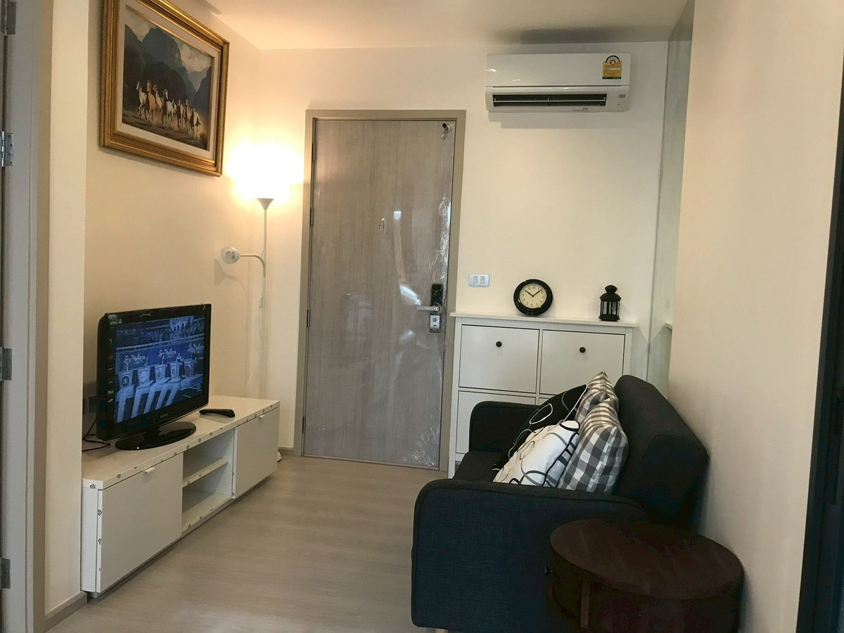 For RentCondoSukhumvit, Asoke, Thonglor : (For Rent) Condo RHYTHM Sukhumvit 36-38 I1BR, Fully furnished + electrical appliances Ready to move in ㅡ Near 🚆BTS Thonglor