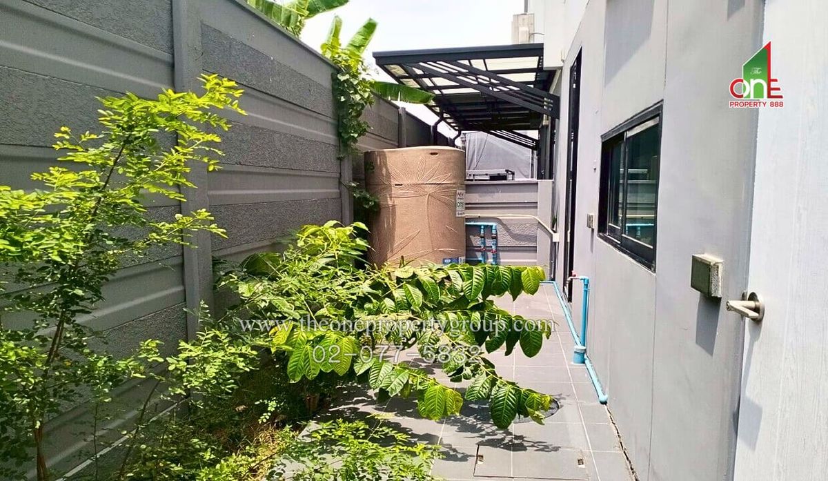 ขายวิภาวดี ดอนเมือง หลักสี่ : บ้านแฝด 3 ชั้น ม.นิว คอนเน็กซ์ เฮาส์ ดอนเมือง ถ.วิภาวดีรังสิต แขวงสนามบิน เขตดอนเมือง กรุงเทพมหานคร