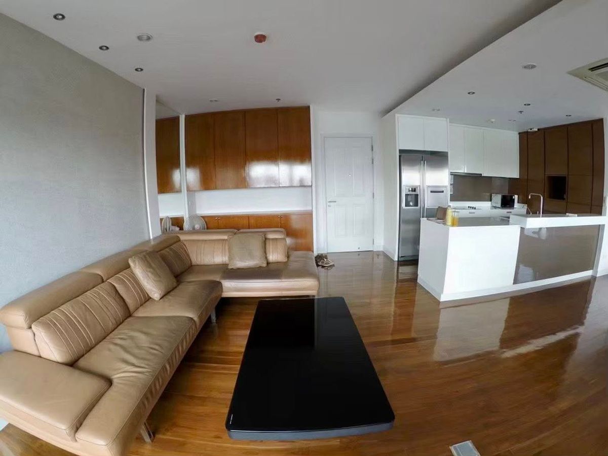 ให้เช่าคอนโดวงเวียนใหญ่ เจริญนคร : [RENT ให้เช่า] Hive Sathorn (ไฮฟ์ สาทร) LINE: @livestep (มี@นำหน้า) | 1 ห้องนอน ห้องใหญ่ 101.04 ตร.ม. | ใกล้ BTS กรุงธนบุรี