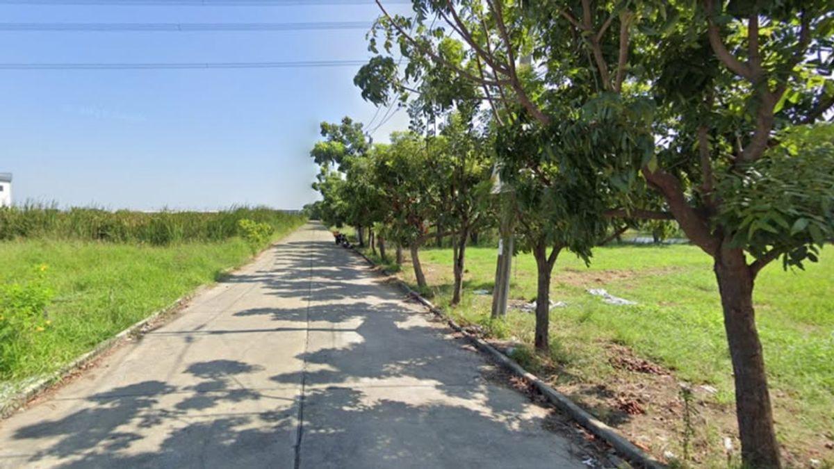 ขายที่ดินพัฒนาการ ศรีนครินทร์ : HR2712ขายที่ดิน 2 ไร่เศษ ติดถนนมอเตอร์เวย์ ย่านกรุงเทพกรีฑา ใกล้หมู่บ้านนักกีฬาแหลมทอง