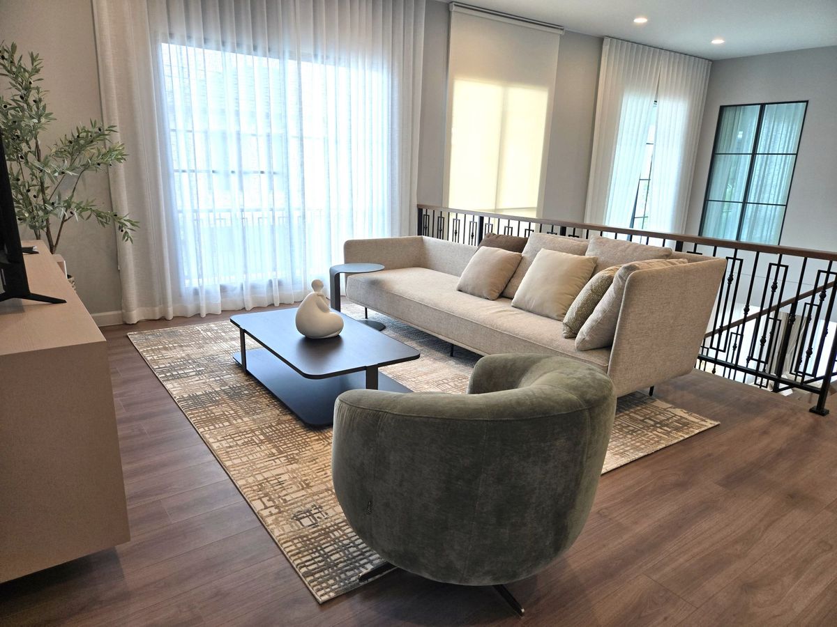 ให้เช่าบ้านลาดกระบัง สุวรรณภูมิ :  brand new luxury detached house available for rent.  Setthasiri Bangna–Suvarnabhumi