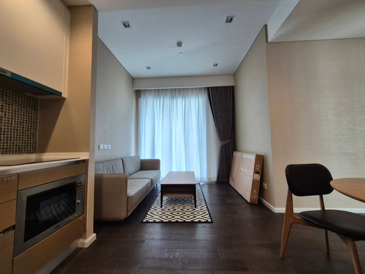 ให้เช่าคอนโดลาดพร้าว เซ็นทรัลลาดพร้าว : For Rent : The saint Residence Ladprao 2 bedroom 2 bathroom ---New room , all New furniture and electric equipment --