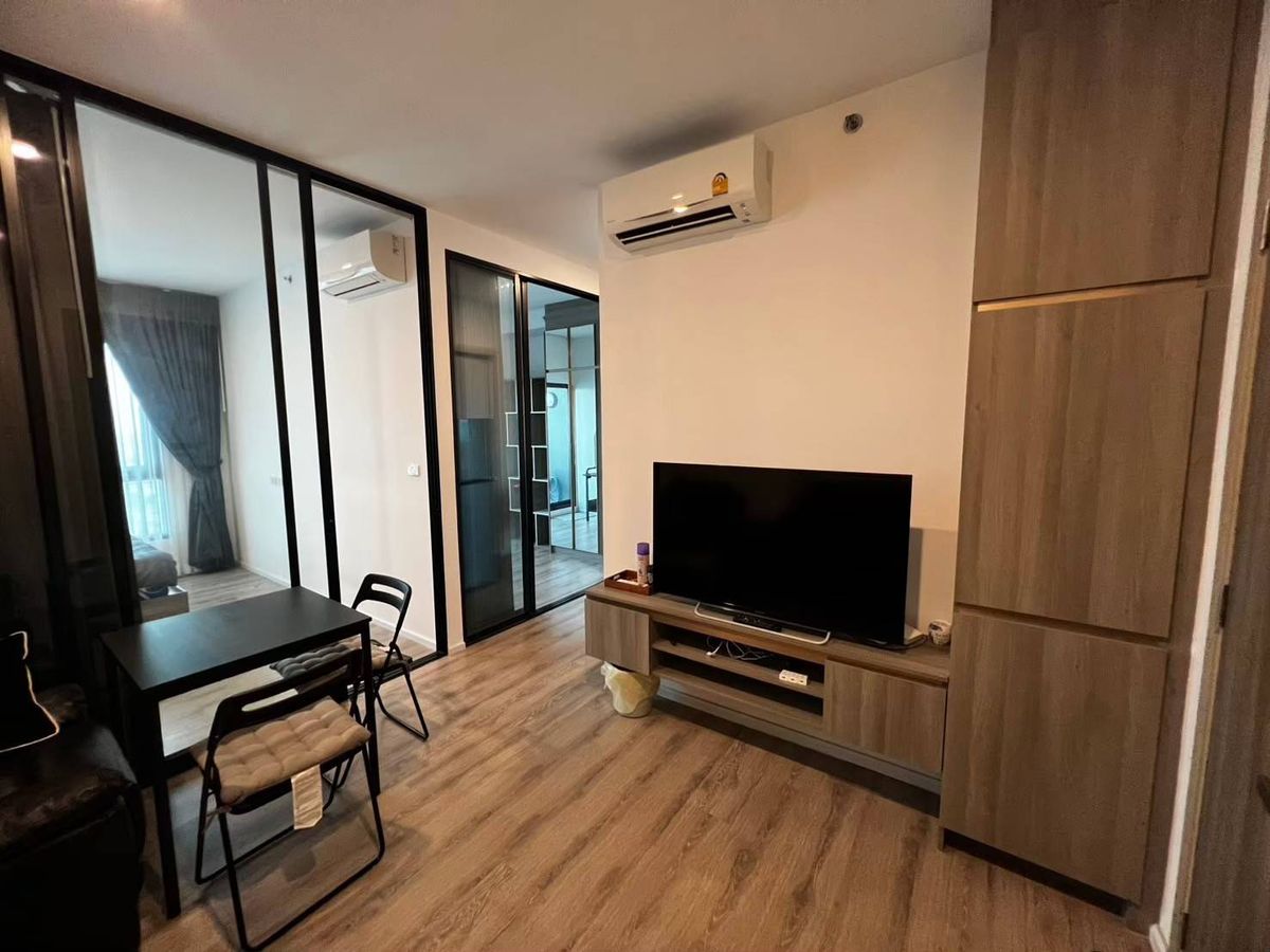 For RentCondoSamut Prakan,Samrong : 💟 Room Available ready to rent, KNB Sukhumvit - TheParak, next to MRT Tippawan 0 meters. 🚅 Interchange to BTS Samrong green line 🚄 