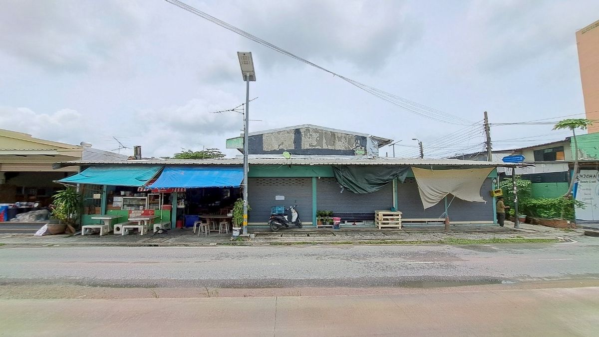 ขายร้านค้า/ตลาดนัดสมุทรปราการ สำโรง : พื้นที่สำหรับการค้าขาย ย่านเคหะบางพลี ติดถนนใหญ่ ใกล้แหล่งชุมชน อพาร์ทเม้นท์  ที่อยู่อาศัยคนเยอะ และนิคมอุตสาหกรรม