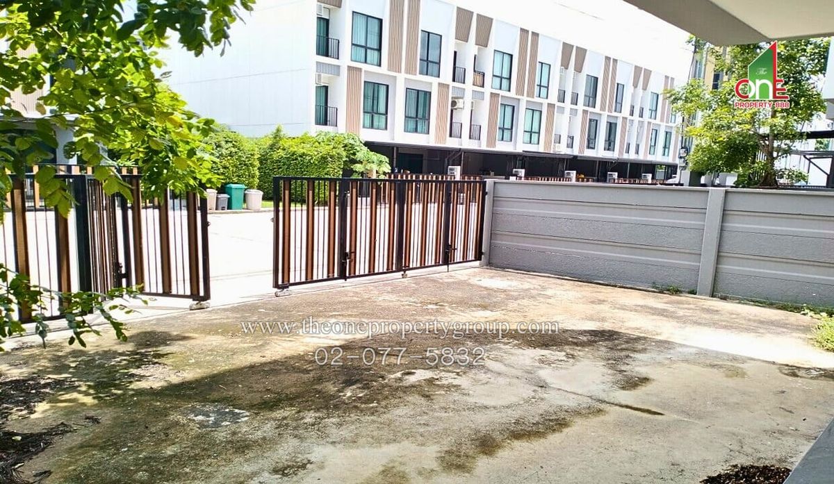 ขายวิภาวดี ดอนเมือง หลักสี่ : บ้านแฝด 3 ชั้น ม.นิว คอนเน็กซ์ เฮาส์ ดอนเมือง ถ.วิภาวดีรังสิต แขวงสนามบิน เขตดอนเมือง กรุงเทพมหานคร