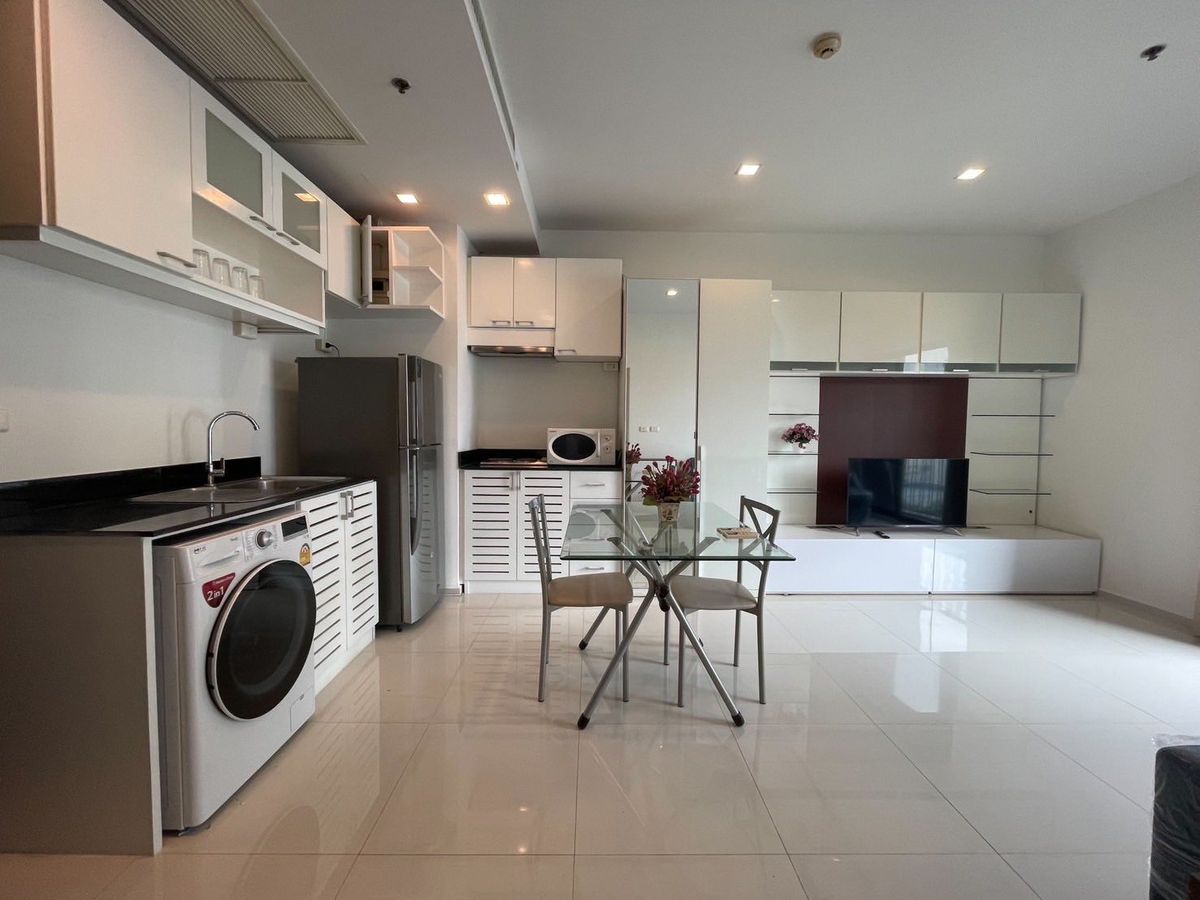 For RentCondoSukhumvit, Asoke, Thonglor : Condo for Rent Noble Reveal