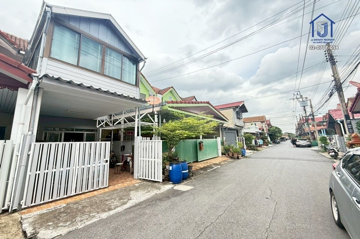 ขายทาวน์โฮมแจ้งวัฒนะ เมืองทอง : ขายทาวน์เฮ้าส์ 2 ชั้น หมู่บ้านราณี4 ซอยแจ้งวัฒนะ 6 ติดรถไฟฟ้าสถานนี้หลักสี่