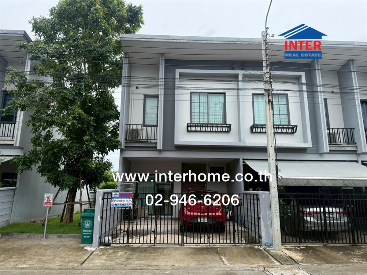 ขายทาวน์โฮมบางนา แบริ่ง ลาซาล : ทาวน์โฮม 2 ชั้น 19.5 ตร.ว. หมู่บ้านบริทาเนีย เมกะทาวน์ บางนา ถนนบางนา-ตราด ถนนบัวนครินทร์ บางพลี สมุทรปราการ