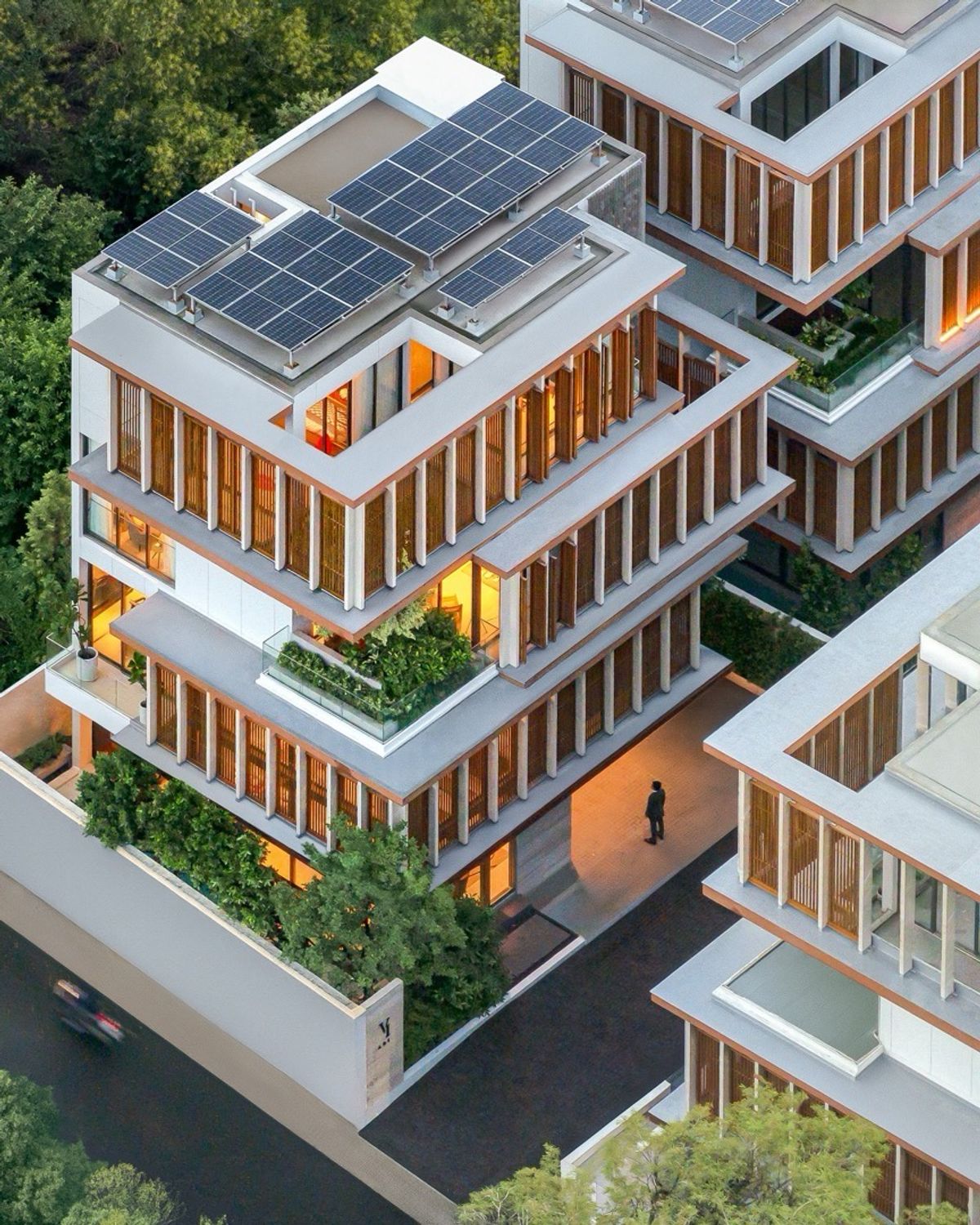 ขายบ้านอารีย์ อนุสาวรีย์ : 📢👇 บ้านเดี่ยว Superior Luxury 3.5 ชั้น ในย่าน อารีย์ พร้อมสระว่ายน้ำ และ lift ในบ้าน ได้รางวัล Best Interior Design จากงานประกวด Asia Architecture Design Award 2024 บ้านแบบประหยัด ติด solar cell ทั้งหลัง ใกล้BTS และ ทางขึ้นลงทางด่วน 