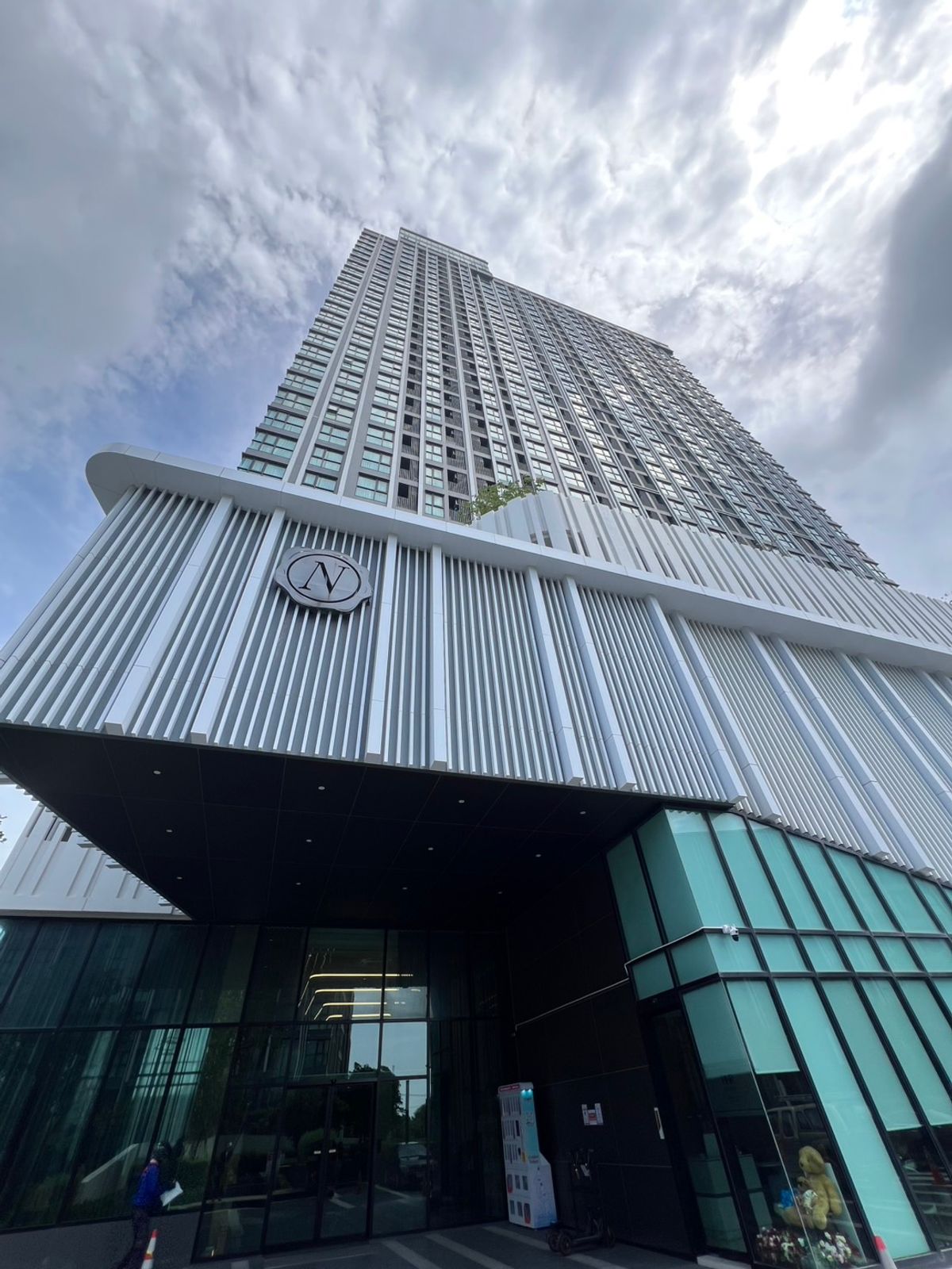 For SaleCondoRayong : High -class condo, beautiful view in the heart of Rayong, near the Map Tao. Comfortable walk on Sukhumvit Road