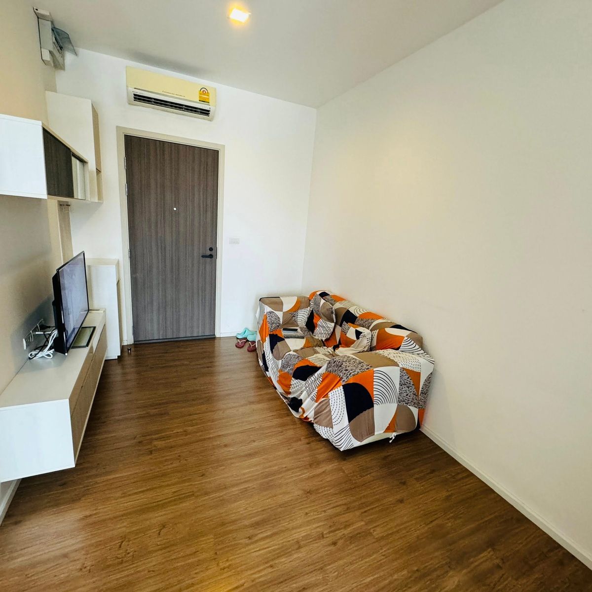 ให้เช่าคอนโดเกษตรศาสตร์ รัชโยธิน : ให้เช่าคอนโด 1 ห้องนอน  MITI Condo ลาดพร้าว-วังหิน 🔥 ใกล้ BTS เสนานิคม 🔥