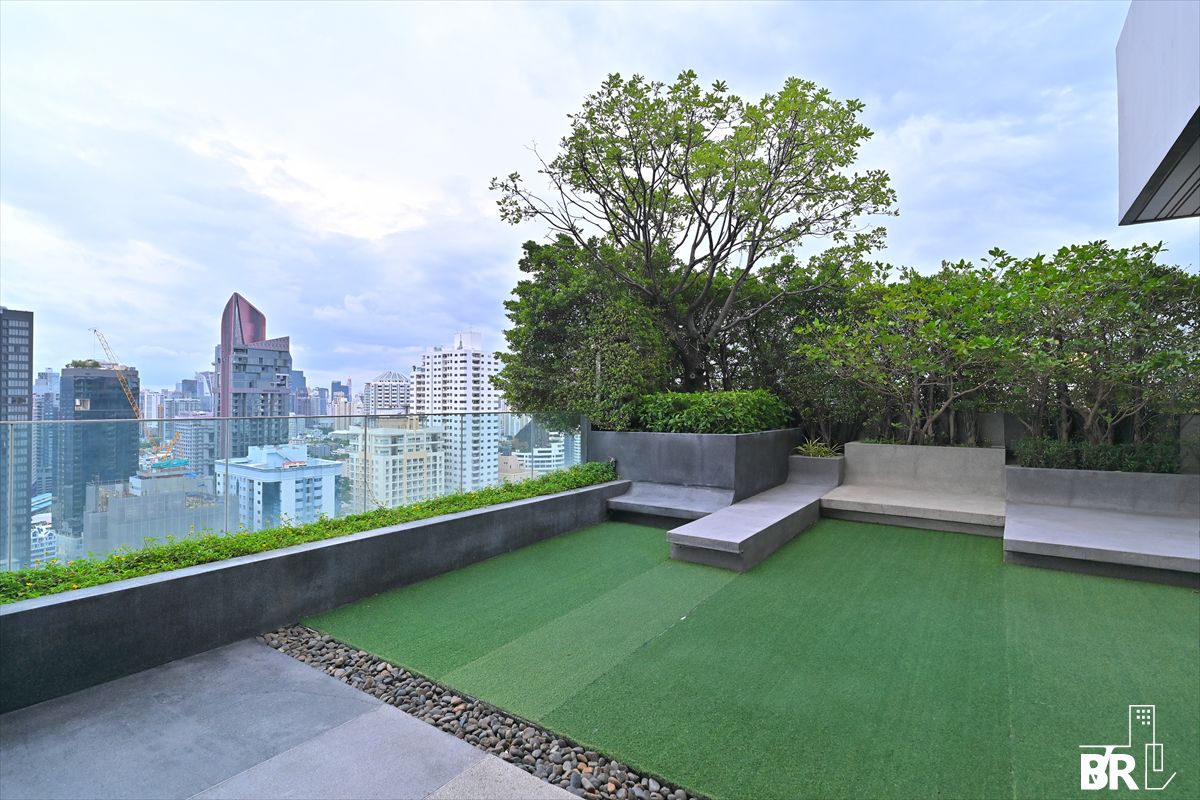 ขายคอนโดสุขุมวิท อโศก ทองหล่อ : 💥Best Deal💥 Fully Furnished ,Rhythm Ekkamai near BTS Ekkamai