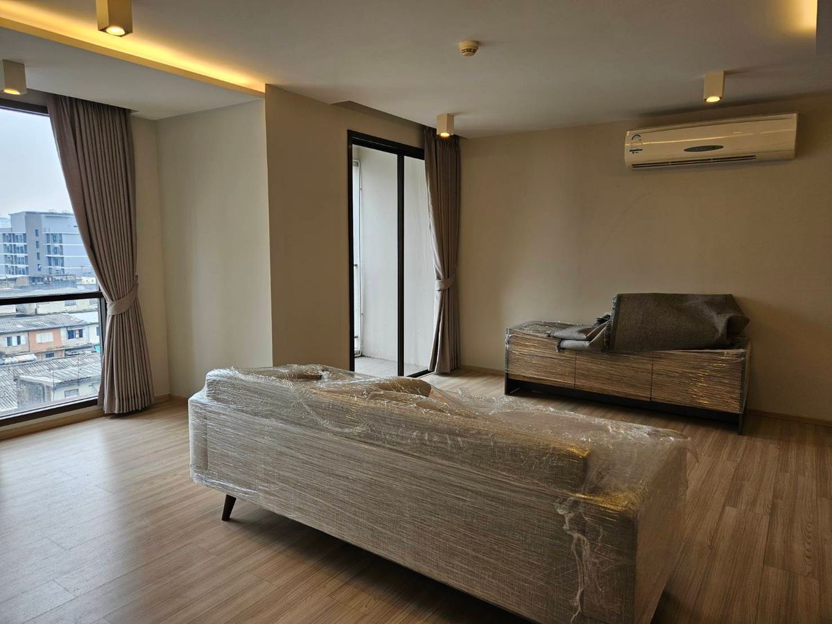 ขายคอนโดราชเทวี พญาไท : For Sales! Maestro12 Ratchatewi/BTS Ratchatewi Pet friendly 2bedroom Tel 0876358339 