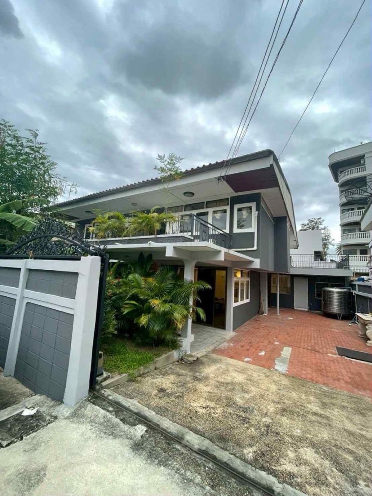 ให้เช่าบ้านอ่อนนุช อุดมสุข : ให้เช่า บ้านเดี่ยว 2ชั้น ปรีดีพนมยงค์ 42