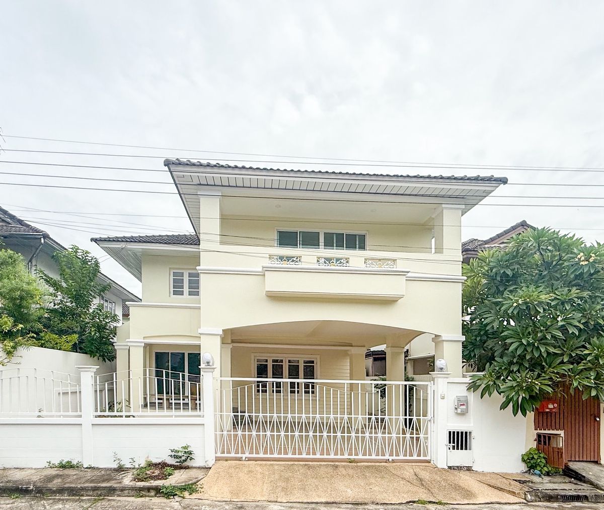 For SaleHouseMin Buri, Romklao : Perfect House, Ramkhamhaeng 164 /5 Bedrooms (Sale), Perfect Place Ramkhamhaeng 164 / Details 5 Bedrooms (For Sale) AA492