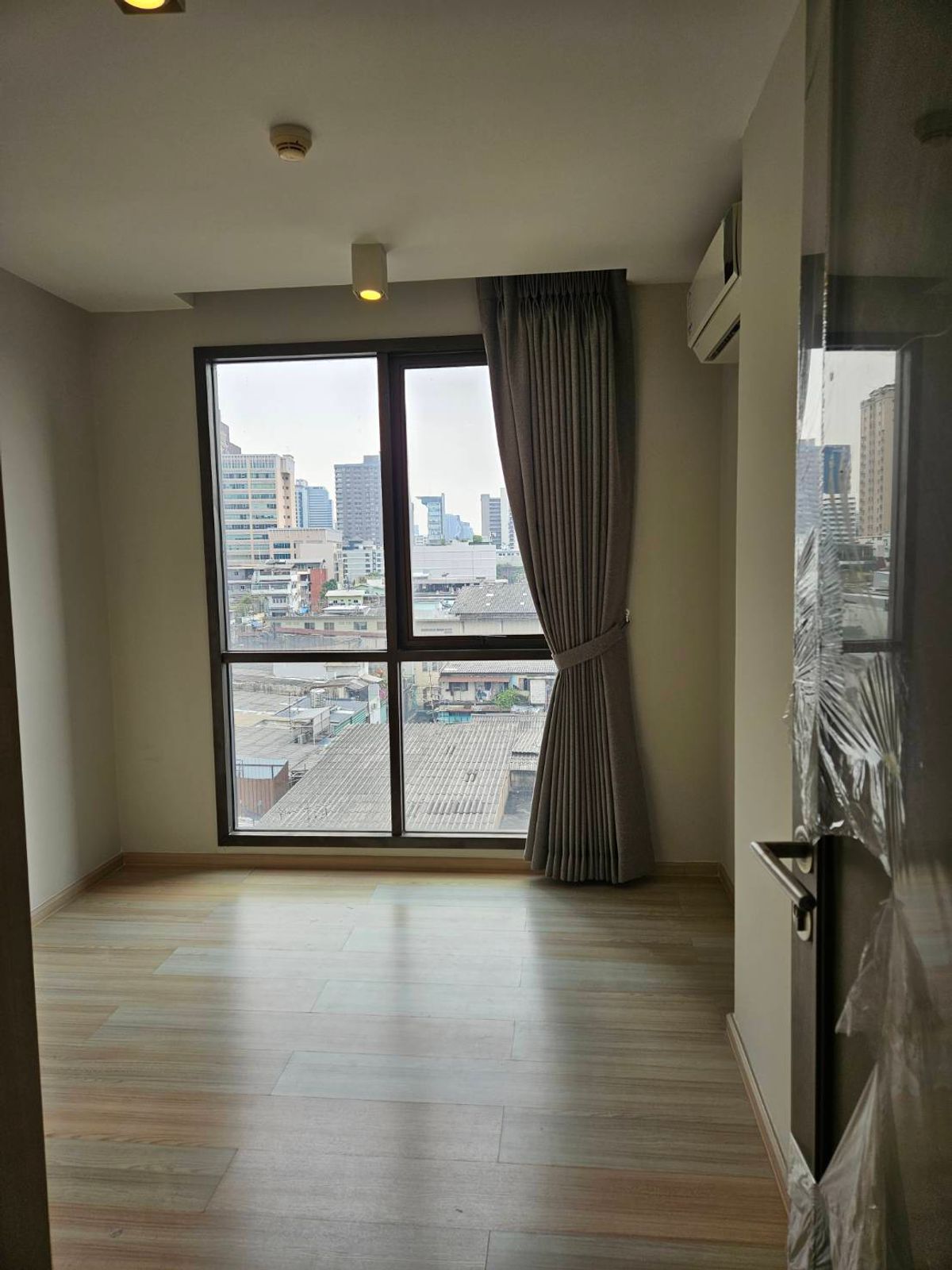 ขายคอนโดราชเทวี พญาไท : For Sales! Maestro12 Ratchatewi/BTS Ratchatewi Pet friendly 2bedroom Tel 0876358339 