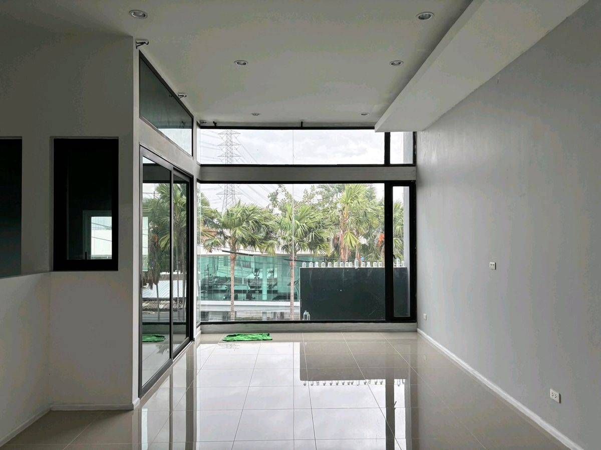 ให้เช่าทาวน์โฮมแจ้งวัฒนะ เมืองทอง : ให้เช่าทาวน์โฮม โคราซอน ประชาชื่น ใกล้ แม็คโคร แจ้งวัฒนะ เพียง 2 นาที