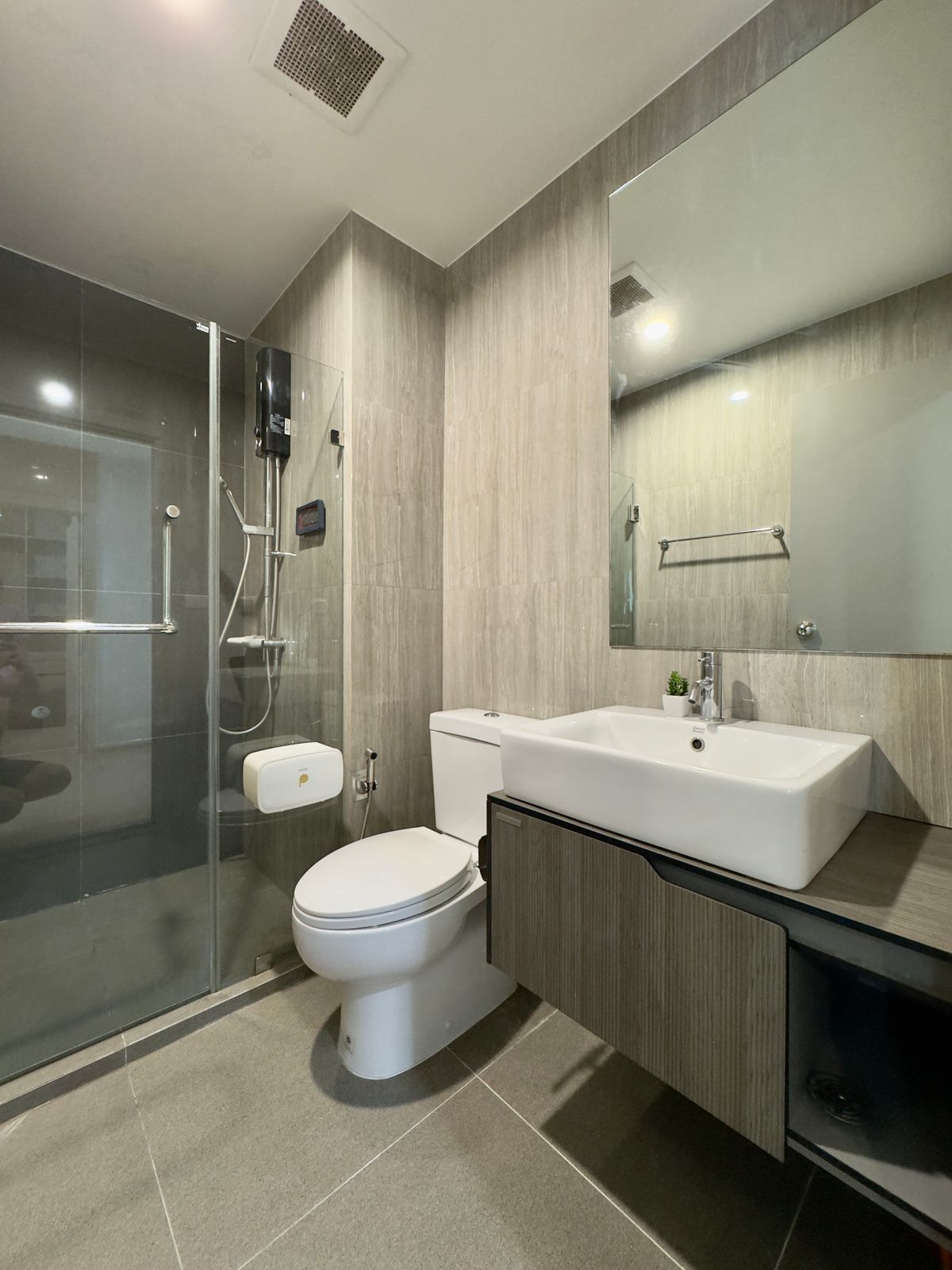 ให้เช่าคอนโดบางแค เพชรเกษม : 🐻ห้องพร้อมอยู่ Build-In อย่างดี The Parkland Phetkasem 56