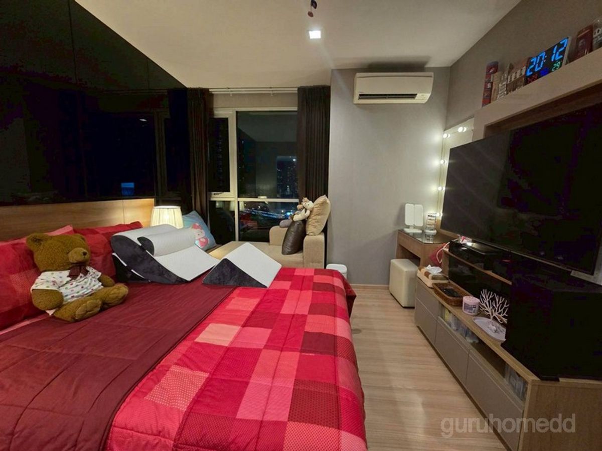 ให้เช่าคอนโดสาทร นราธิวาส : ให้เช่าคอนโด RHYTHM Sathorn ใกล้ BTSสะพานตากสิน ห้องขนาด 45 ตรม ชั้น 12A ห้องบิวอิน พร้อมอยู่ - ghd000682R