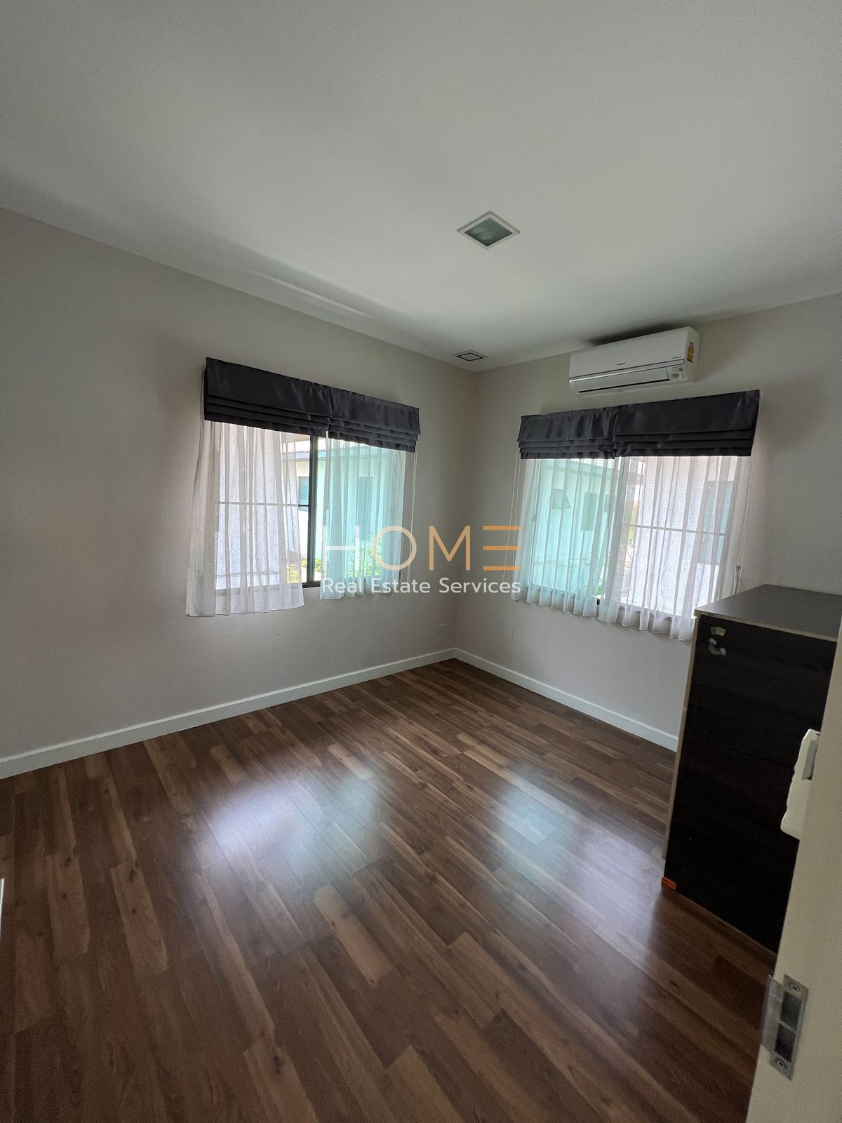 ขายบ้านพระราม 5 ราชพฤกษ์ บางกรวย : บ้านเดี่ยว มัณฑนา แจ้งวัฒนะ - ราชพฤกษ์ / 3 ห้องนอน (ขายพร้อมผู้เช่า), Manthana Chaengwattana - Ratchaphruek / Detached House 3 Bedrooms (SALE WITH TENENT) AOM001