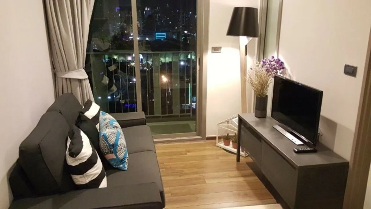 ให้เช่าคอนโดสุขุมวิท อโศก ทองหล่อ : ให้เช่า Ceil By Sansiri 1 bed