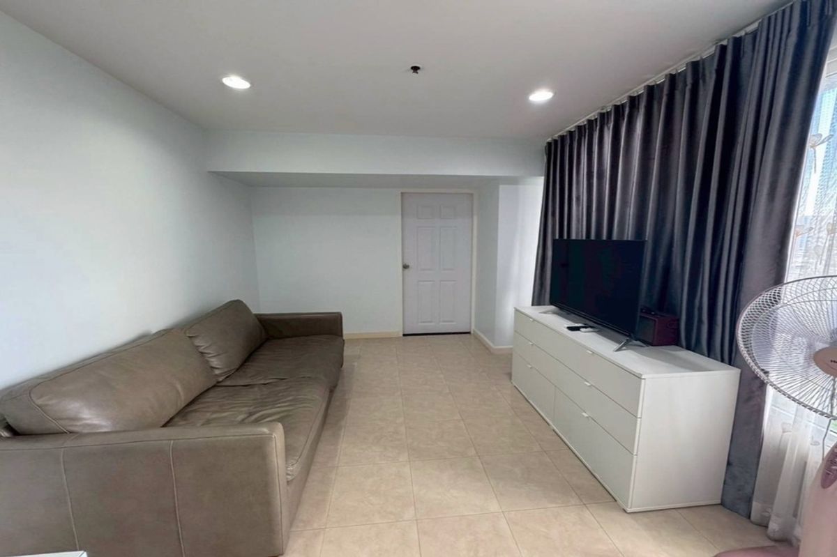 For SaleCondoRama3 (Riverside),Satupadit : 🔥 For Sale !!🔥 Code C20221203443..........River Heaven, 2 bedroom, 1 bathroom, high floor 13++, furnished, Built-in kitchen, Special Deal!!📣📣