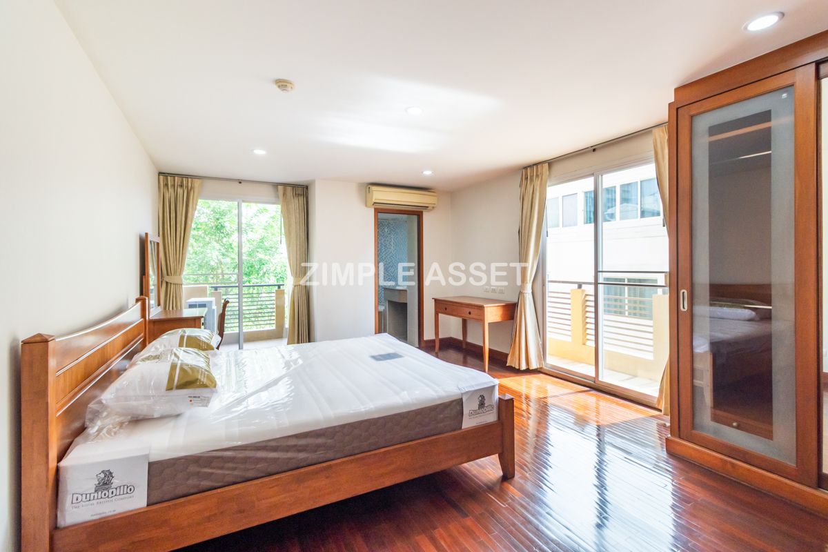 For RentWitthayu, Chidlom, Langsuan, Ploenchit : Line ID: @zimple_asset Apartment - condo style in Soi Nai Lert, Wireless Road. Spacious room, fully furnished, with fitness center and swimming pool. Pet friendly.🐶 Conveniently to transportation.
