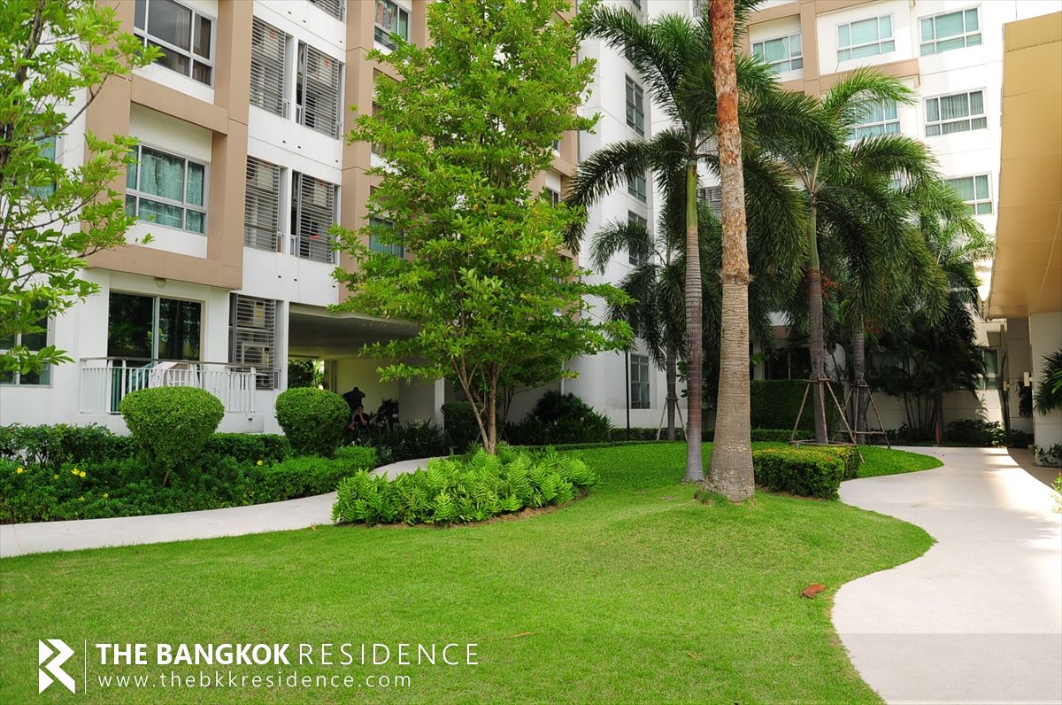 For SaleCondoWongwianyai, Charoennakor : 🚀 Special Price! Prime Location , Q House Condo Sathorn near BTS  Krung Thon Buri