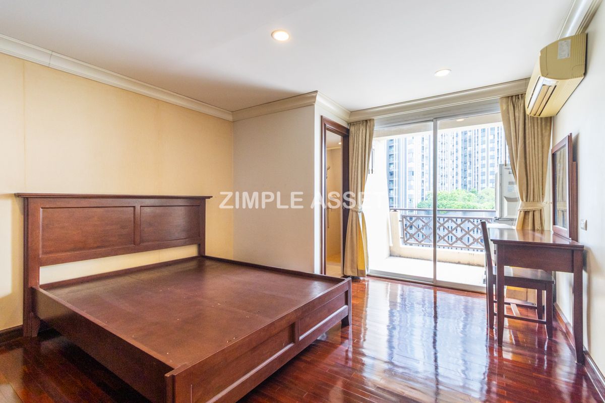For RentWitthayu, Chidlom, Langsuan, Ploenchit : Line ID: @zimple_asset Apartment - condo style in Soi Nai Lert, Wireless Road. Spacious room, fully furnished, with fitness center and swimming pool. Pet friendly.🐶 Conveniently to transportation.