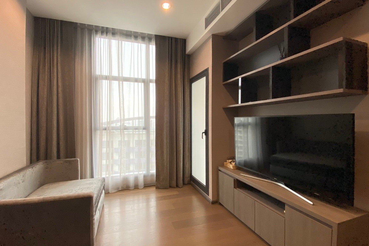 For SaleCondoSathorn, Narathiwat : 🔥 For Sale !!🔥 Code C20230900614..........The Diplomat Sathorn, 1 bedroom, 1 bathroom, high floor 19++, furnished, SELL AT LOSSl!!📣📣