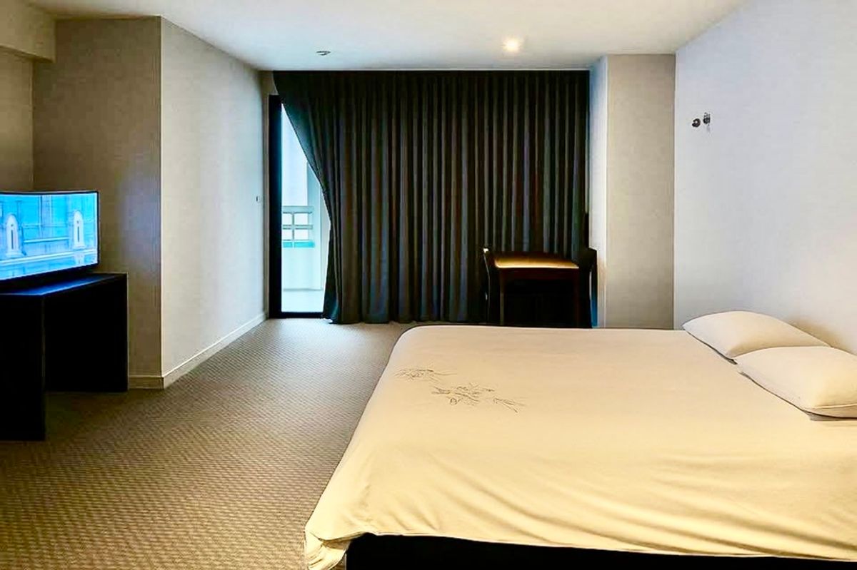 ขายคอนโดสุขุมวิท อโศก ทองหล่อ : 🔥 สำหรับขาย !! 🔥 Code C20250700055..........Las Colinas, 2 ห้องนอน, 3 ห้องน้ำ, ชั้นสูง 17++, ห้องหายาก, แต่งครบ, ราคาพิเศษ!!📣📣