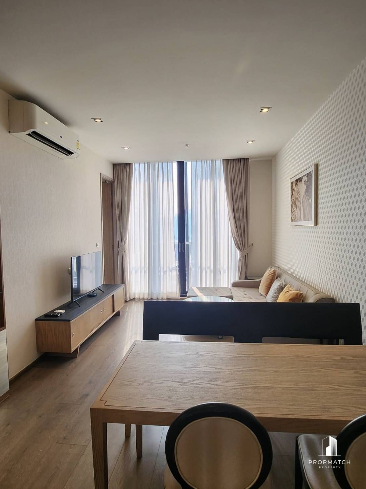 ให้เช่าคอนโดสุขุมวิท อโศก ทองหล่อ : ✨Flash Deal ✨Park Origin Phromphong (Park 24)( 2Bed 1Bath 56SQM.) แต่งครบพร้อมอยู่ !! เพียง 55,000 บาทต่อเดือน Tel.0981315848 @propmatch