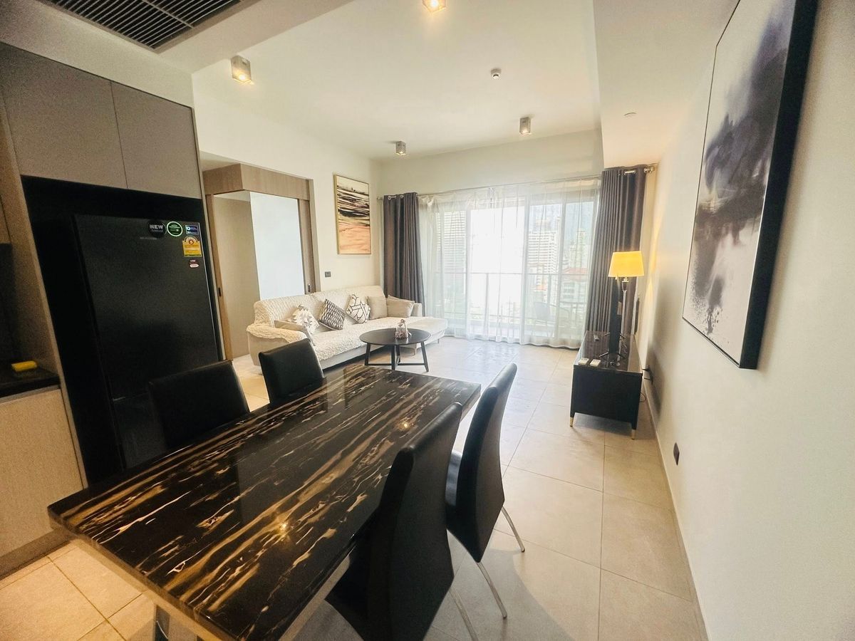 ให้เช่าคอนโดสุขุมวิท อโศก ทองหล่อ : ให้เช่า The Lofts Asoke ราคา 63,000 บาท [JZr250648]