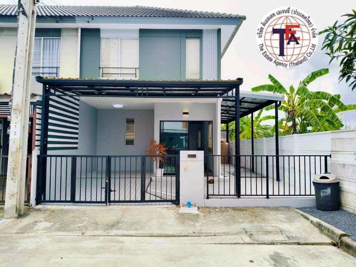 ขายทาวน์โฮมลาดกระบัง สุวรรณภูมิ : ขายทาวน์เฮ้าส์ 2 ชั้น หมู่บ้านพฤกษา 105 หลังมุม ฉลองกรุง ลาดกระบัง ถนนสังฆประชา ทับยาว นิคมอุตสาหกรรมลาดกระบัง สำนักงานเคหะแห่งชาติ วิทยาลัยกรุงเทพสุวรรณภูมิ สน.ฉลองกรุง โรงเรียนสังฆประชานุสรณ์ โรงเรียนประสานสามัคคี